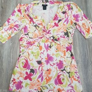Ann Taylor Short Sleeve Floral Top M